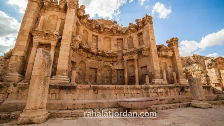 المدينة الرومانية القديمة جرش